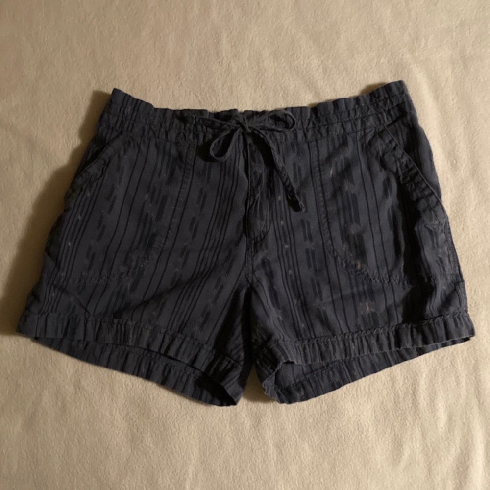Prana Shorts. Size M. Blue. Very good condition.